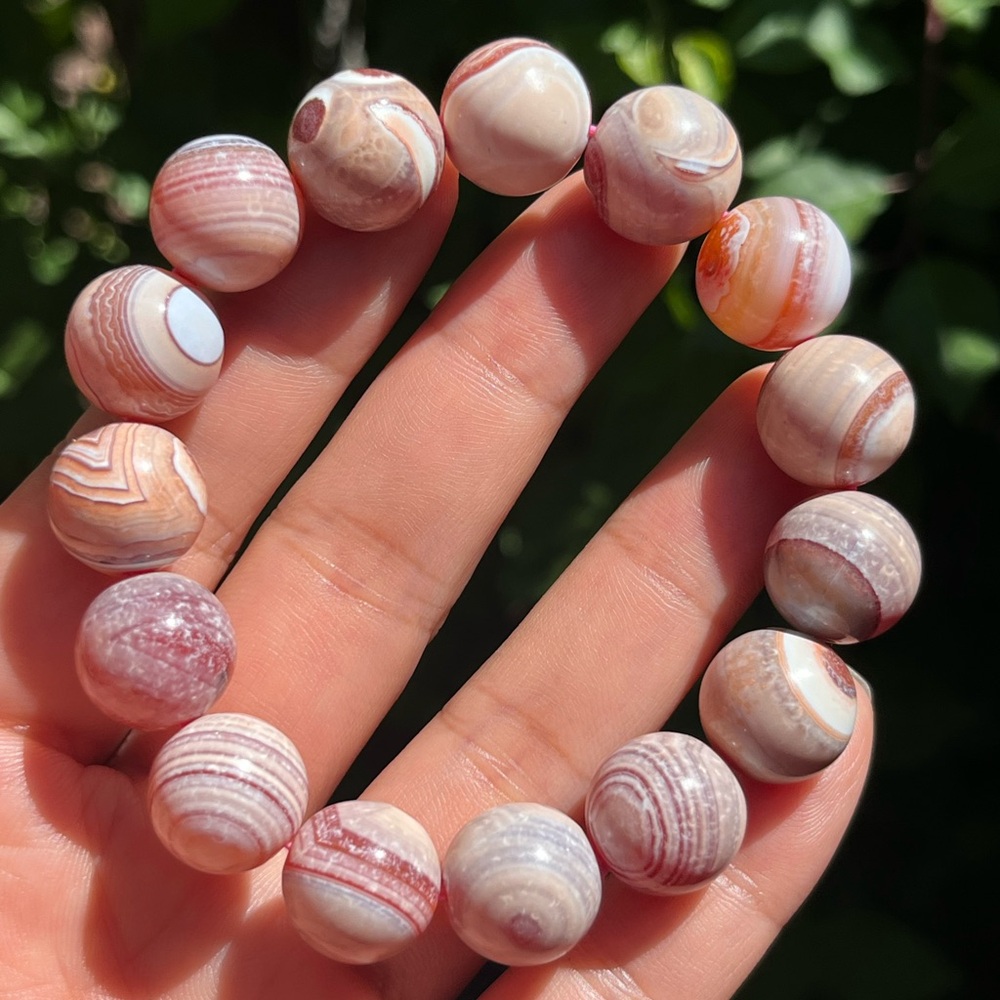 14mm stretchable banded medicine agate‎ bracelet 1478